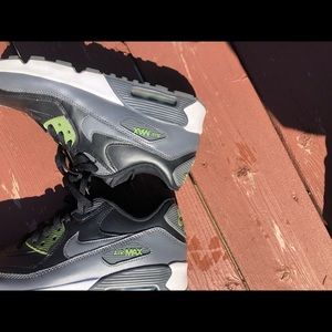 Air max 90 size 7